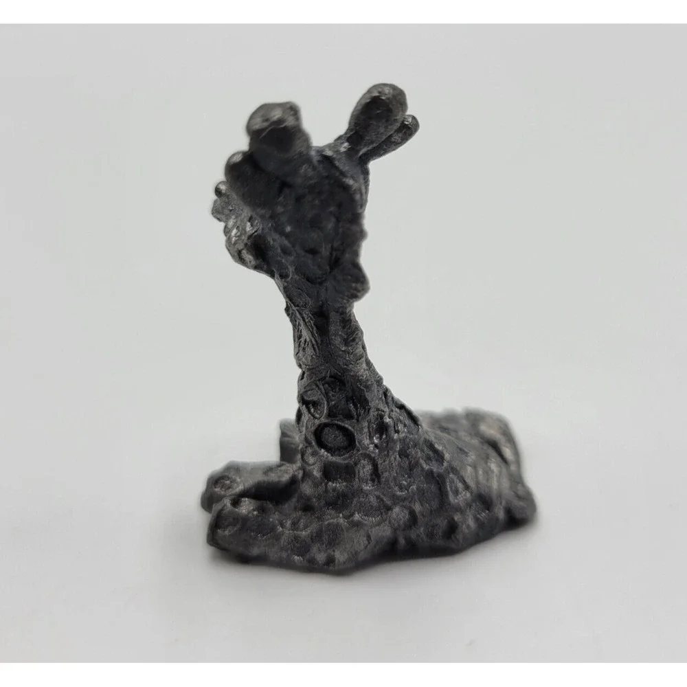 Miniature Pewter Mini Sitting Giraffe Figurine Zoo Wild Animal Home Shelf Decor
